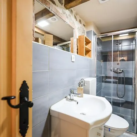 House Manuela * Kruševo