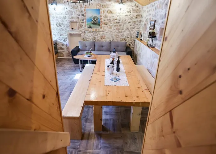 Vikendica House Manuela