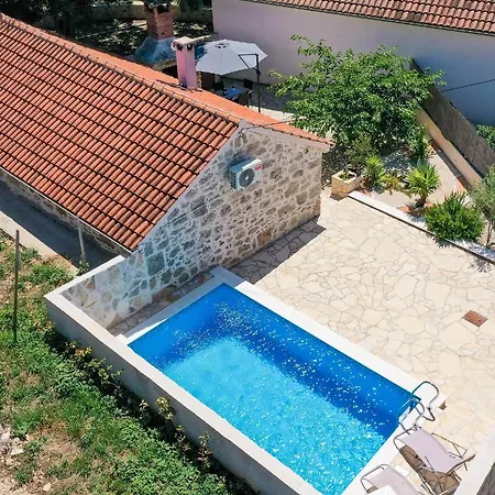 Holiday home House Manuela *